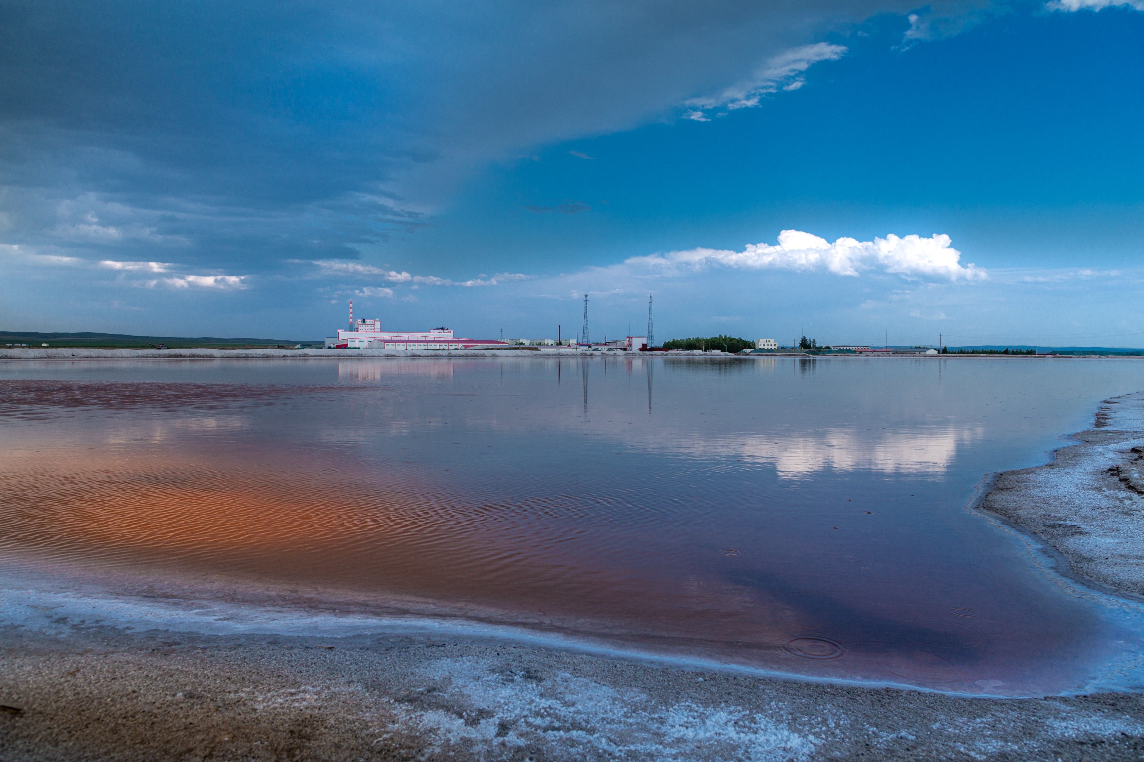 內(nèi)蒙古額吉淖爾制鹽有限公司2024年日曬鹽車間、畜牧鹽車間、流動車上料、運輸及裝車服務(wù)項目【網(wǎng)上競價】